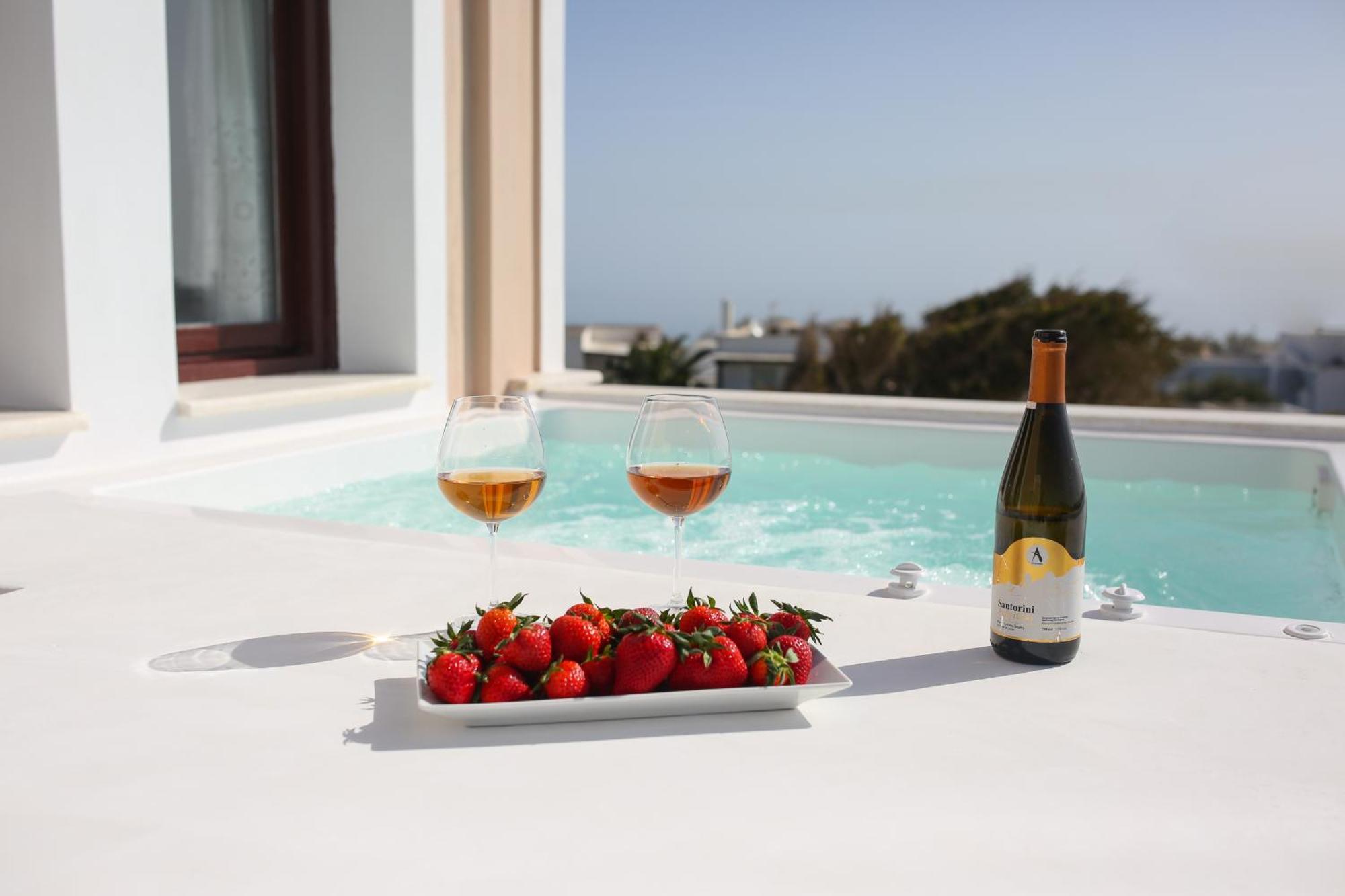 Vila Anna's Monolithos